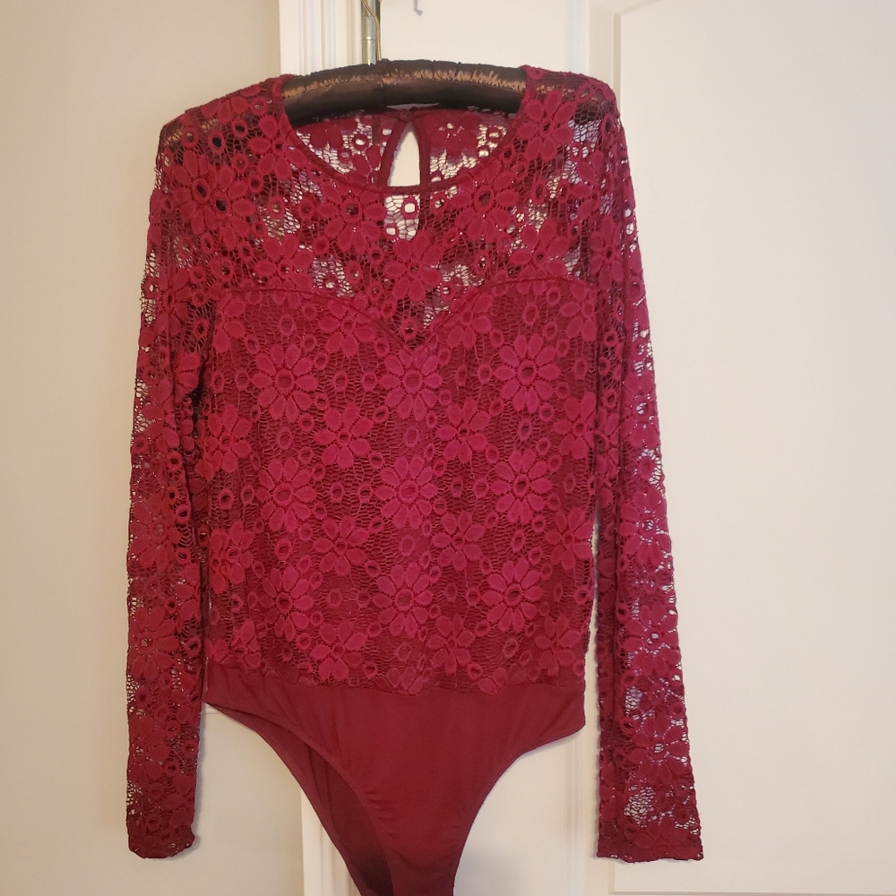 Harlowe & Graham bodysuit. Size M